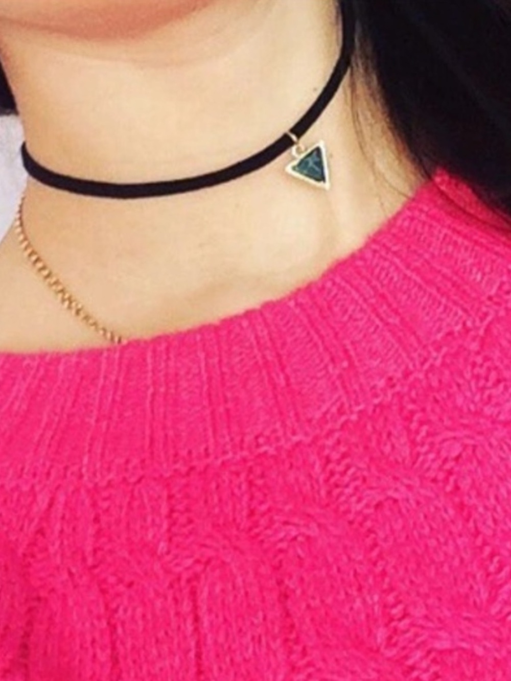 Short Black Velvet Choker With Triangle FauxStone